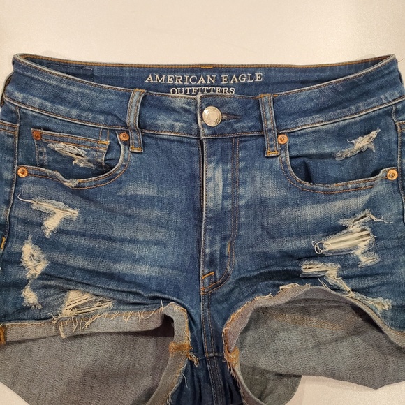 American Eagle Hi Rise Shortie Distressed Shorts 6 - Picture 5 of 5